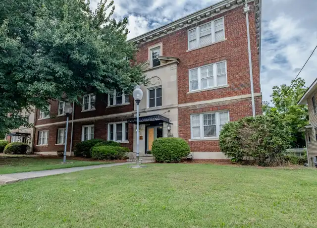 Property at 904 W Market St, Greensboro, NC, 27401, 2 beds, 1 bath, [object Object]