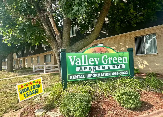 Property at 1668 Shawano Ave Unit 26, Green Bay, WI, 54303, 1 bed, 1 bath, [object Object]