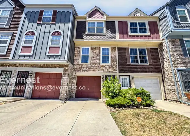 Property at 12074 E Ford Cir, Aurora, CO, 80012, 2 beds, 2.5 baths, [object Object]