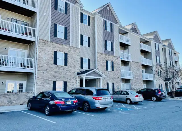 Property at 101 Colonnade St Unit 306, Lynchburg, VA, 24502, 2 beds, 2 baths, [object Object]