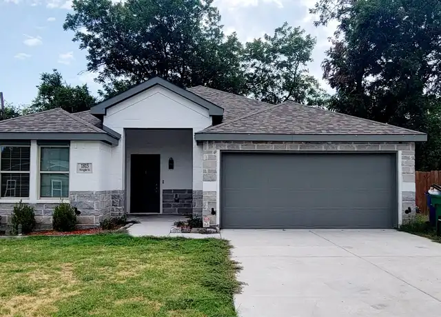 Property at 1815 Wright St, Greenville, TX, 75401, 3 beds, 2 baths, [object Object]