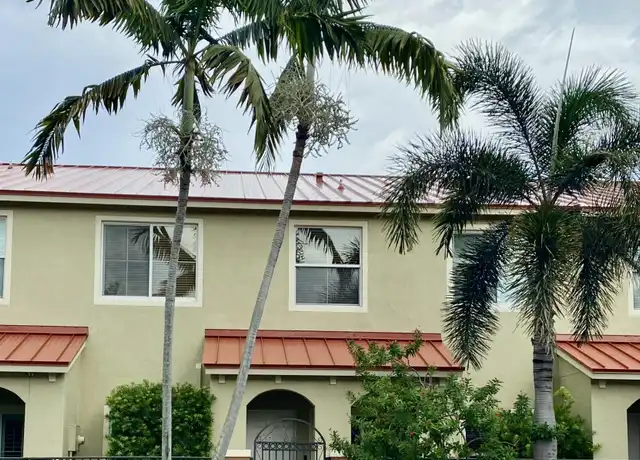 Property at 342 Lake Monterey Cir, Boynton Beach, FL, 33426, 2 beds, 2.5 baths, [object Object]