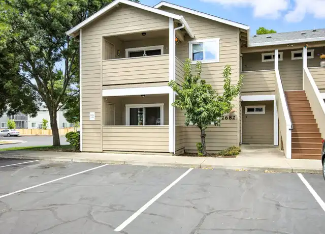 Property at 2682 Paloma Ave Unit 4, Medford, OR, 97504, 2 beds, 2 baths, [object Object]