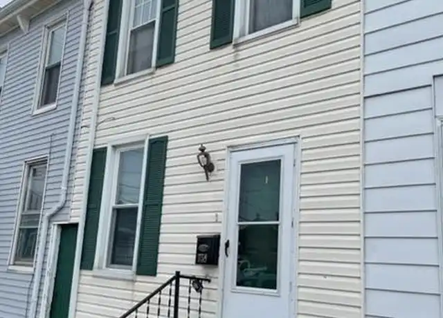 Property at 758 Wallace St, York, PA, 17403, 3 beds, 1 bath, [object Object]