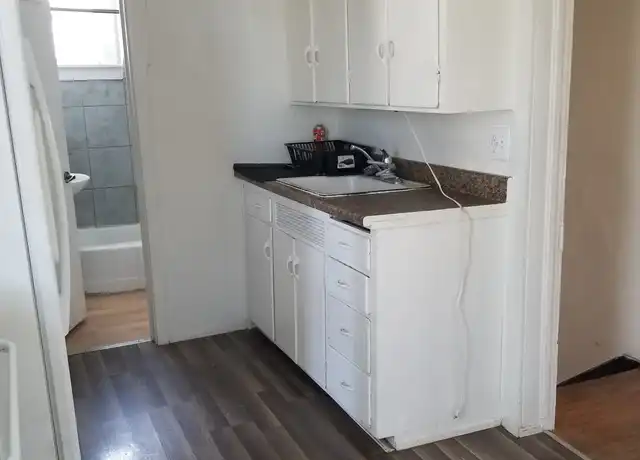 Property at 805 E 7th St, Pueblo, CO, 81001, 3 beds, 1 bath, [object Object]