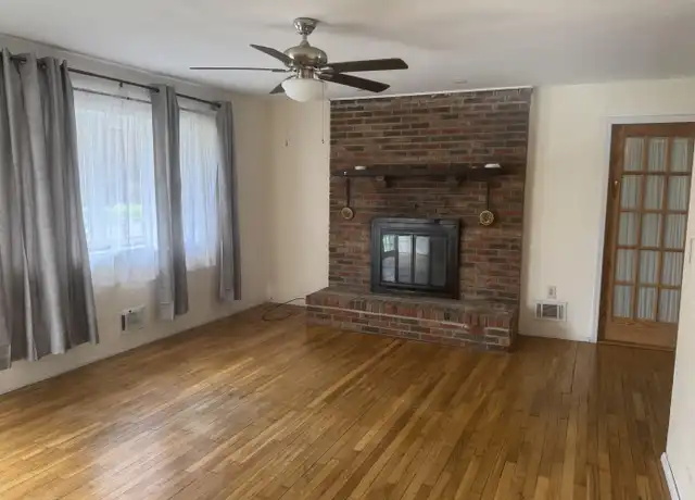 Property at 716 Shell Pl, Neptune, NJ, 07753, 3 beds, 1.5 baths, [object Object]