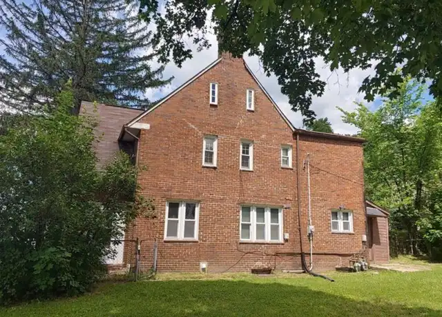 Property at 1604 High St, Williamsport, PA, 17701, 2 beds, 1 bath, [object Object]