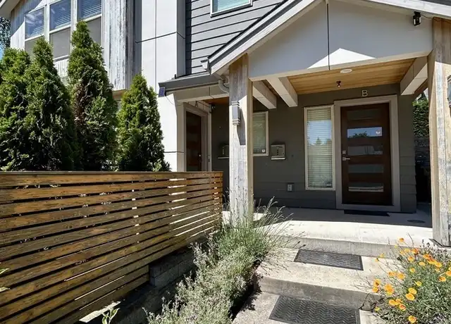 Property at 725 SE Tacoma St Unit A, Portland, OR, 97202, 2 beds, 1.5 baths, [object Object]