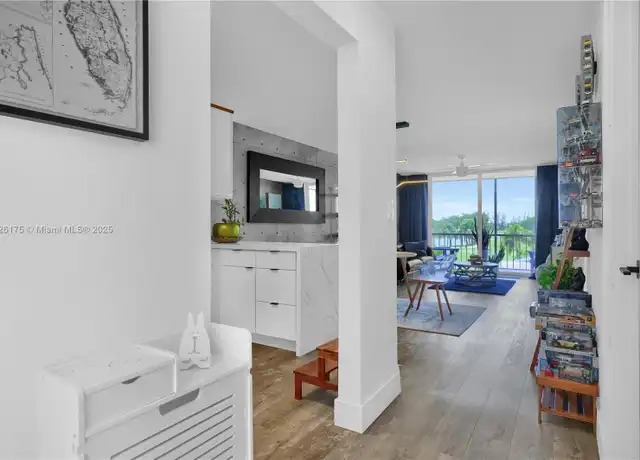 Property at 8900 Washington Blvd #320, Pembroke Pines, FL, 33025, 1 bed, 1.5 baths, [object Object]