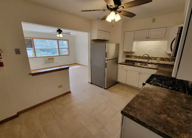 Property at 1244 Main St, Antioch, IL, 60002, 2 beds, 1 bath, [object Object]