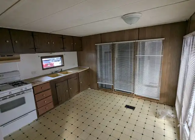 Property at 1-3-5 Main St Unit 1, Ravena, NY, 12143, 2 beds, 1 bath, [object Object]