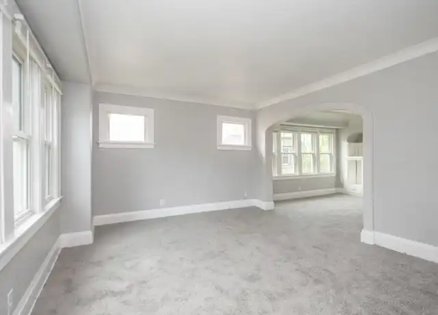 Property at 4033 N 12th St Unit 2, Milwaukee, WI, 53209, 2 beds, 1 bath, [object Object]