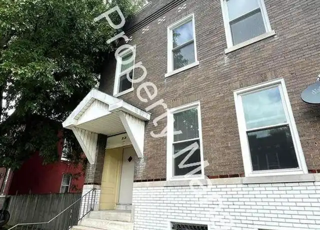 Property at 529 Eiler St, Saint Louis, MO, 63111, 3 beds, 1 bath, [object Object]