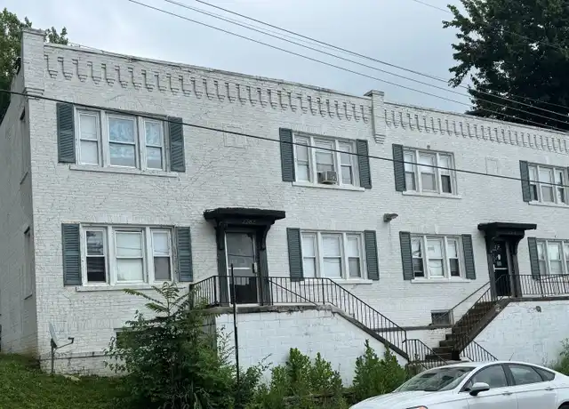 Property at 2378 Neil Ave Unit 5, Columbus, OH, 43202, 1 bed, 1 bath, [object Object]
