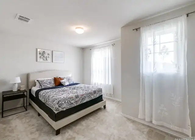 Property at 11962 Longfellow Rnch Unit 4, San Antonio, TX, 78254, 4 beds, 2 baths, [object Object]