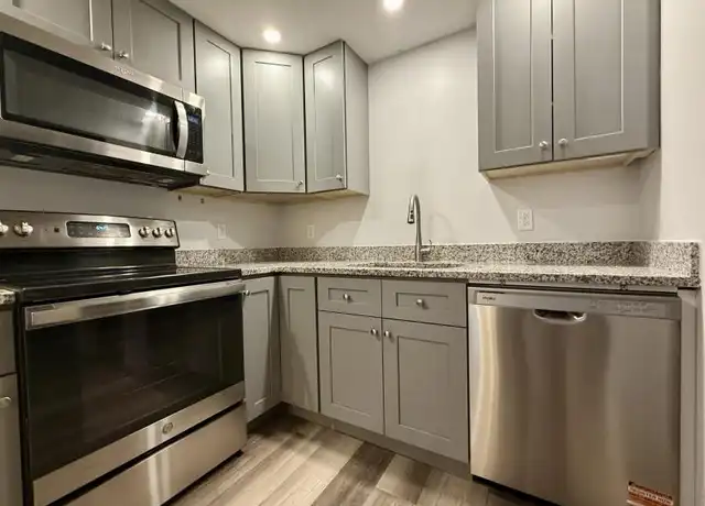 Property at 15 Lawrence St, Waltham, MA, 02451, 1 bed, 1 bath, [object Object]