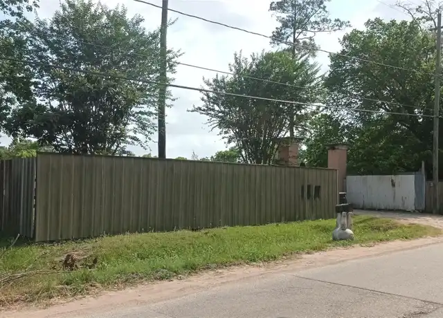 Property at 1611 De Soto St, Houston, TX, 77091, 2 beds, 1 bath, [object Object]