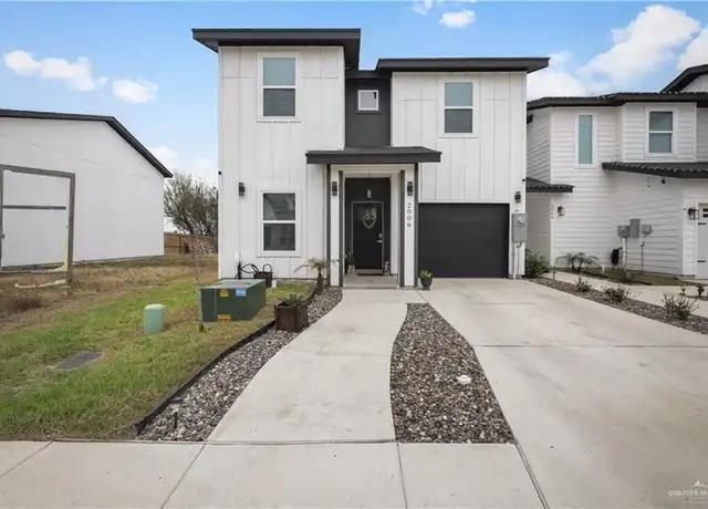 Property at 2006 Cassandra St, Mission, TX, 78572, 3 beds, 3 baths, [object Object]