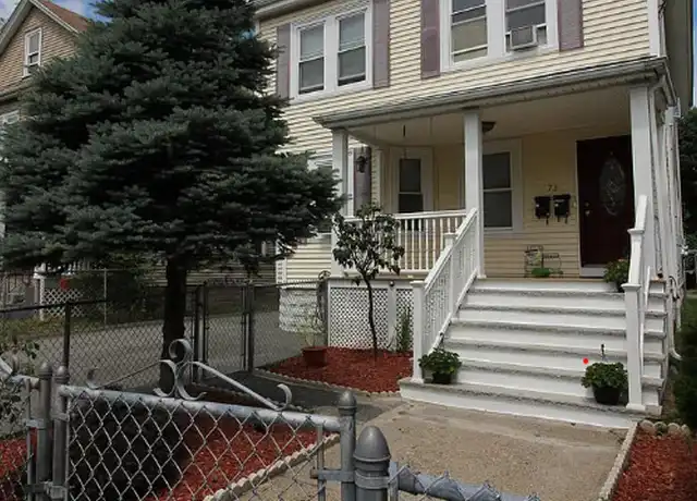 Property at 73 Wareham St Unit 1, Medford, MA, 02155, 3 beds, 1.5 baths, [object Object]