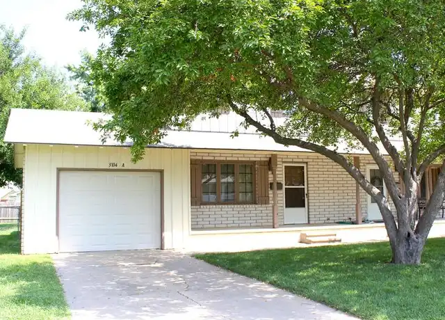 Property at 3104 Tulane Pl Unit A, Hutchinson, KS, 67502, 2 beds, 1.5 baths, [object Object]