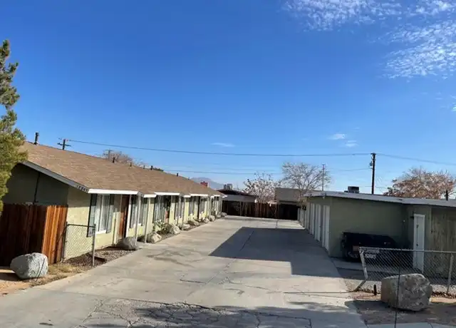 Property at 18845 Del Mano Ct, Adelanto, CA, 92301, 2 beds, 1 bath, [object Object]
