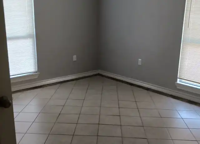 Property at 1201 Leticia St, Edinburg, TX, 78542, 2 beds, 2 baths, [object Object]