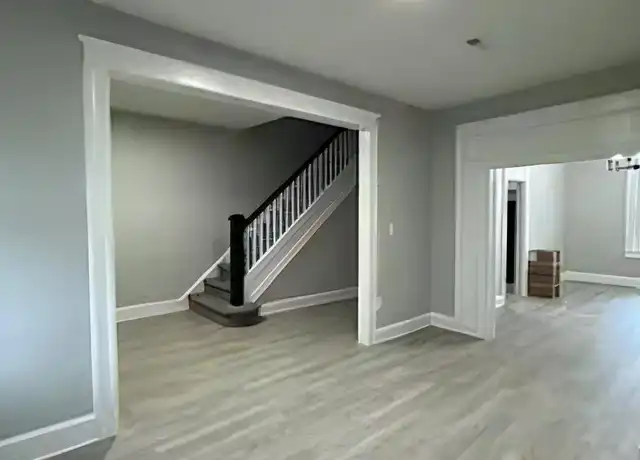 Property at 500 N Edgewood St, Baltimore, MD, 21229, 4 beds, 2 baths, [object Object]