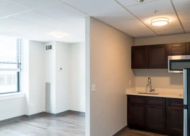 Property at 507 Main St Unit 0707, Worcester, MA, 01608, 1 bed, 1 bath, [object Object]