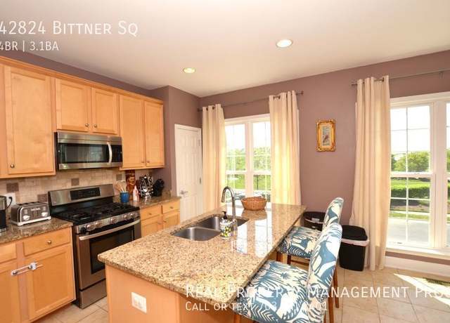 Photo of 42824 Bittner Sq, Ashburn, VA 20148