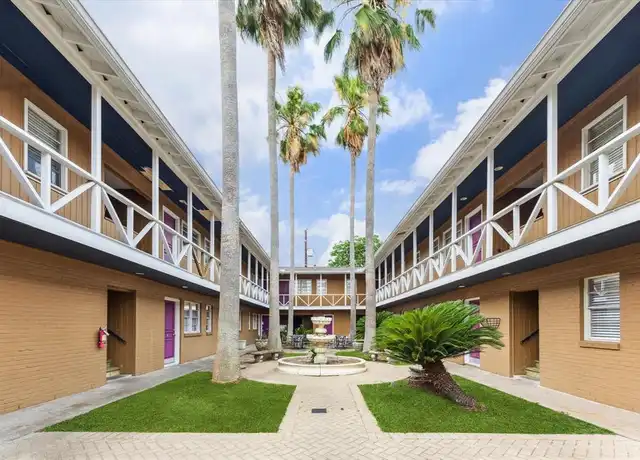 Property at 3618 Garrott St Unit 03, Houston, TX, 77006, 1 bed, 1 bath, [object Object]