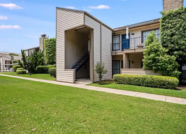 Property at 7060 N Holiday Dr, Galveston, TX, 77550, 1 bed, 1 bath, [object Object]