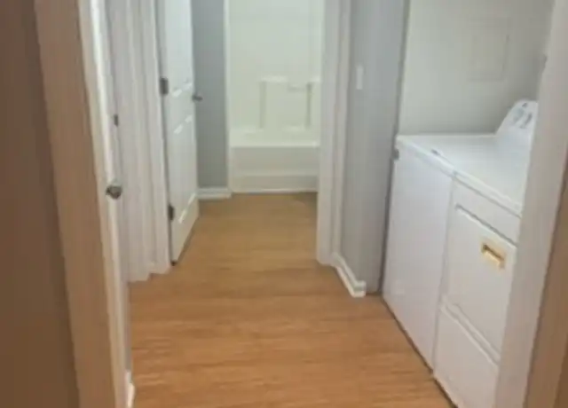 Property at 215 Red Cross St Unit D, Wilmington, NC, 28401, 1 bed, 1 bath, [object Object]