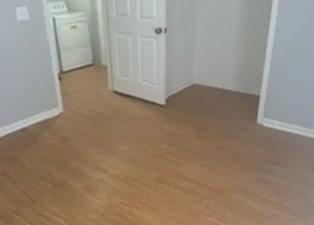 Property at 215 Red Cross St Unit D, Wilmington, NC, 28401, 1 bed, 1 bath, [object Object]