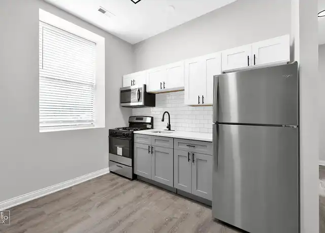 Property at 801-05 E Drexel Square - 801 E Drexel Sq, Chicago, IL, 60615, 1 bed, 1 bath, [object Object]