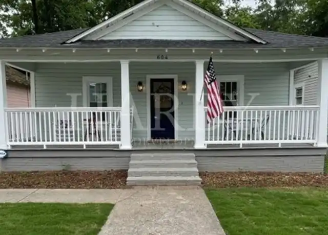 Property at 604 W 10th St NE, Rome, GA, 30165, 2 beds, 1 bath, [object Object]