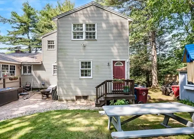 Property at 11 Tyng Rd Unit 2, Tyngsborough, MA, 01879, 2 beds, 1 bath, [object Object]