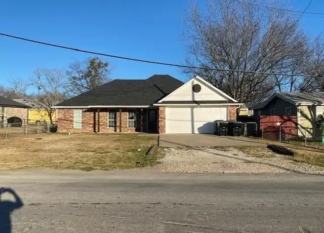 Property at 2324 Gilmer St, Caddo Mills, TX, 75135, 3 beds, 2 baths, [object Object]