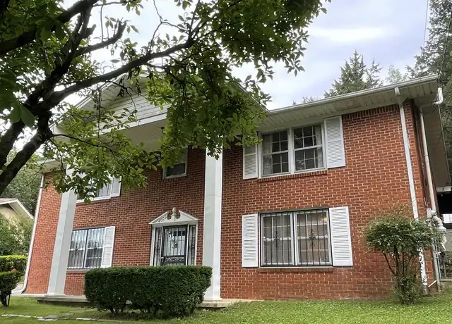 Property at 4006 S Crestview Dr NW, Huntsville, AL, 35816, 1 bed, 1 bath, [object Object]