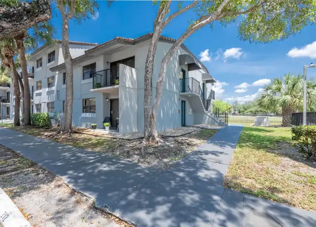 Property at 7235 NW 179th St #212, Hialeah, FL, 33015, 2 beds, 2 baths, [object Object]