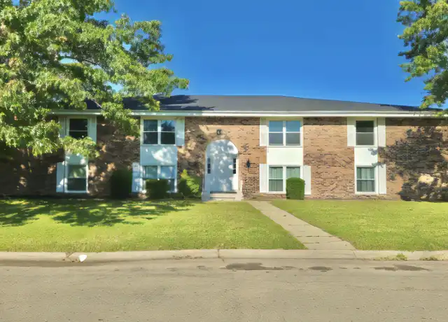 Property at 4450 Trevor Cir, Rockford, IL, 61109, 2 beds, 2 baths, [object Object]
