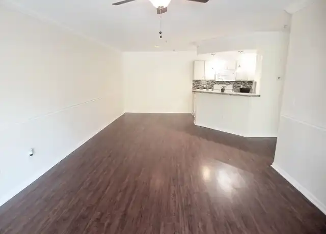 Property at 802 Crest Pines Dr #825, Orlando, FL, 32828, 1 bed, 1 bath, [object Object]
