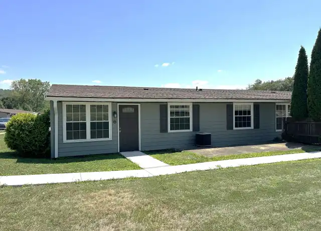 Property at 505 Pine Valley Dr Unit A4, Steubenville, OH, 43953, 2 beds, 1 bath, [object Object]