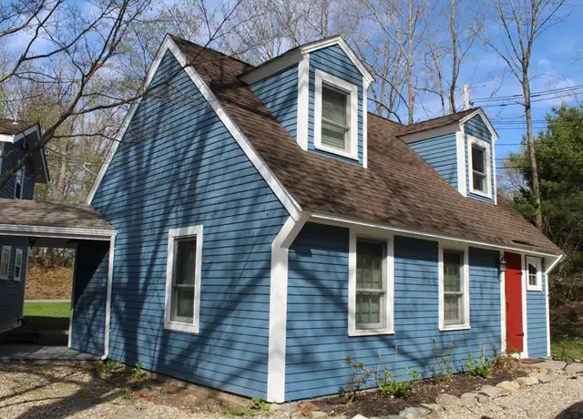 Property at 134 King St Unit B, Groveland, MA, 01834, 2 beds, 1.5 baths, [object Object]
