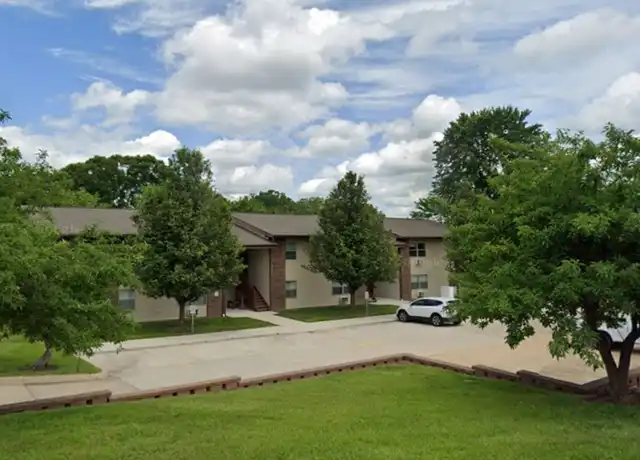 Property at 125 Crescent Lake Rd Unit 203, St Clair, MO, 63077, 2 beds, 1 bath, [object Object]