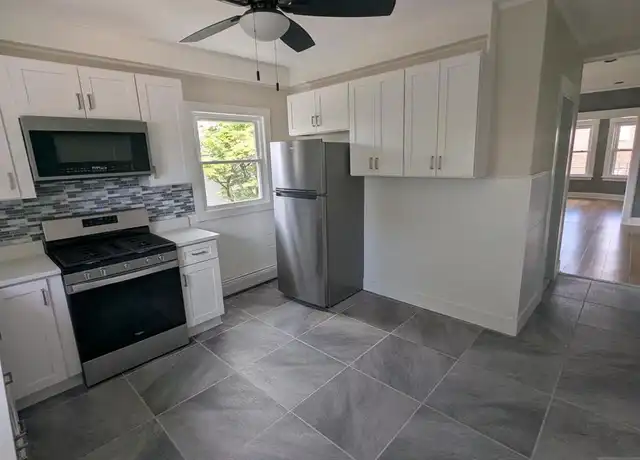 Property at 278 N 9th St Unit 2, Prospect Park, NJ, 07508, 3 beds, 1 bath, [object Object]