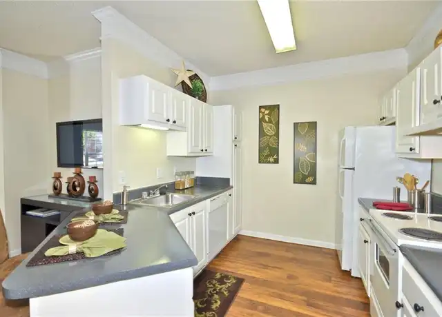 Property at 4305 Paxton Ln SW Unit 0811, Lilburn, GA, 30047, 3 beds, 2 baths, [object Object]