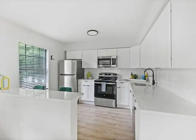 Photo of 101 Blue Spring Rd, Princeton, NJ 08540