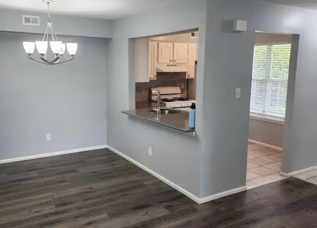 Property at 703 Sedgefield Dr, Mt Laurel Township, NJ, 08054, 2 beds, 1 bath, [object Object]