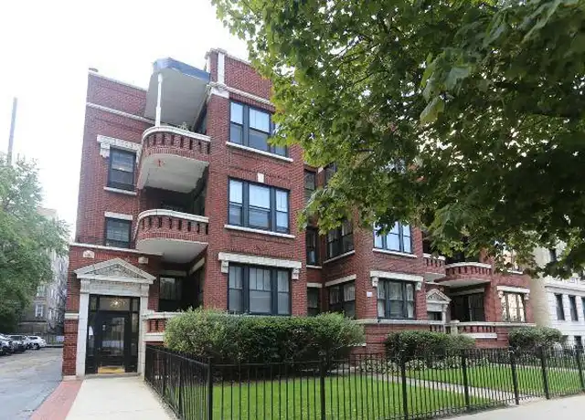 Property at 439 W Melrose St, Chicago, IL, 60657, 1 bed, 1 bath, [object Object]