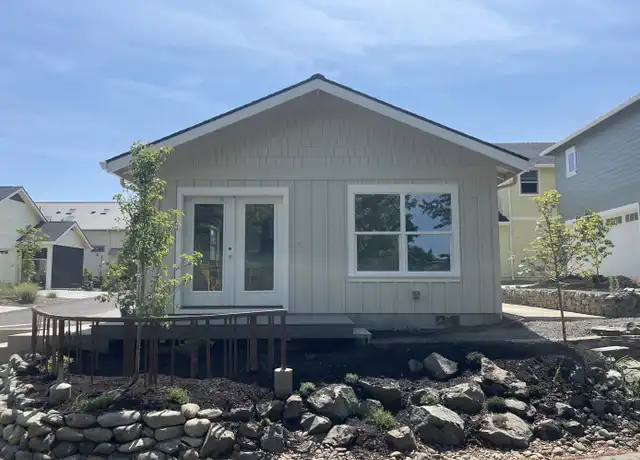 Property at 261 Talent Ave Unit C, Talent, OR, 97540, 1 bed, 1 bath, [object Object]